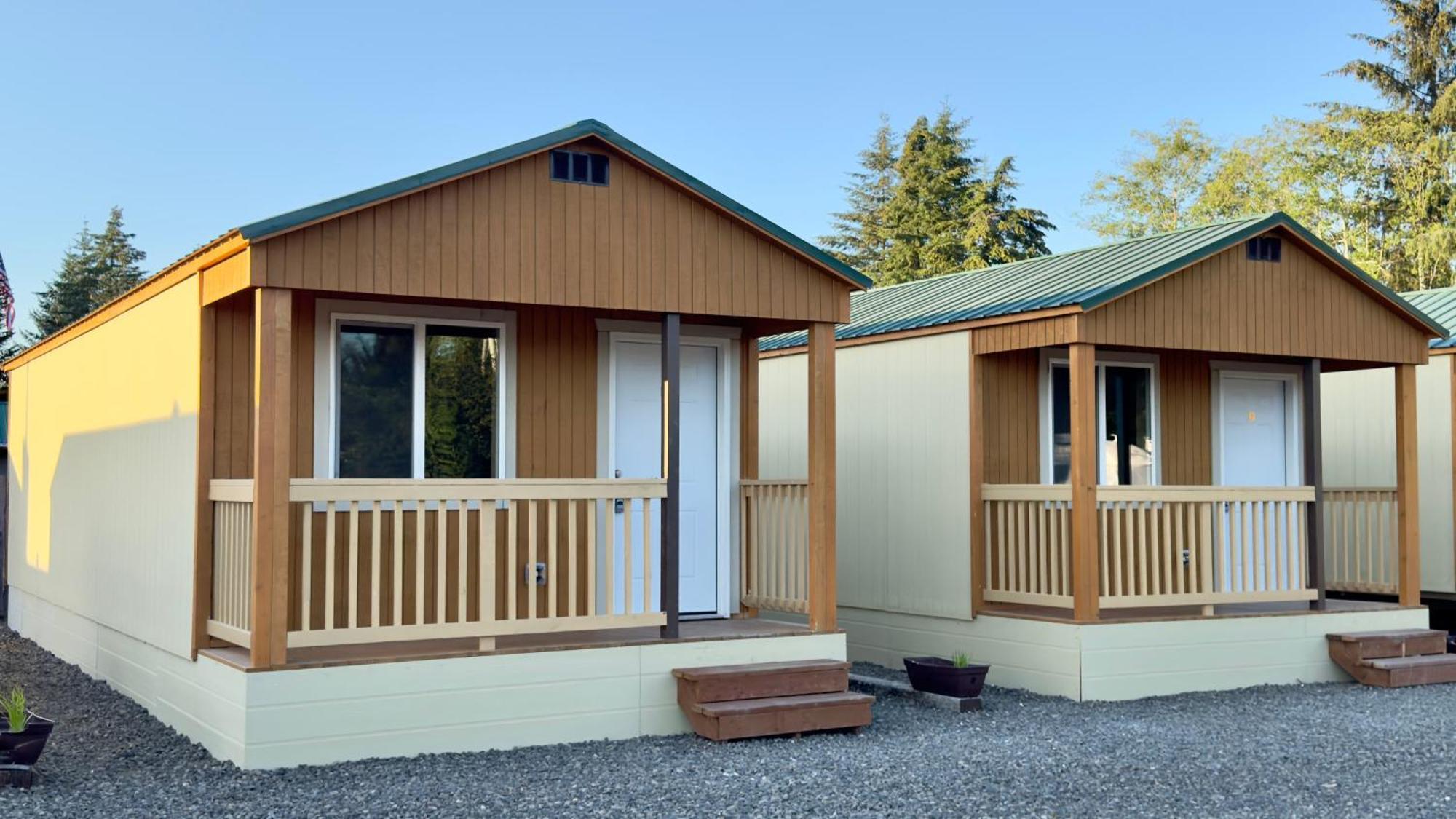 Far West Cabin-Tiny Homes Rental Форкс Екстер'єр фото